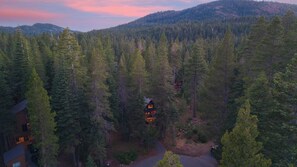 Exterior - Indigo Owl by AvantStay | Cabin w/ Firepit | Minutes to Lake & Slopes (Homewood)