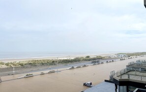 Property grounds - Apartment in Nieuwpoort by Scenic Beaches (Nieuwpoort)