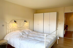 2 bedrooms, free WiFi