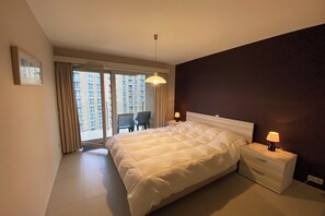 2 soverom, strykejern/-brett, reiseseng for barn og wi-fi (inkludert)