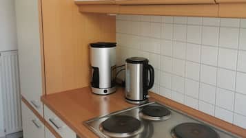 Kühlschrank, Herdplatte