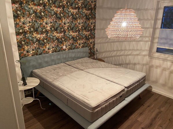 1 soveværelse, strygejern/strygebræt, internetforbindelse, sengetøj