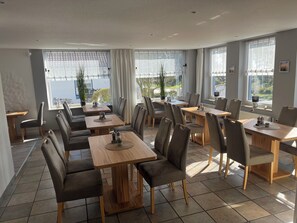 Dagelijks ontbijtbuffet inbegrepen