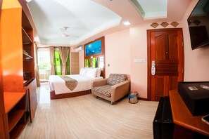 Deluxe Room, City View | 1 bedroom, in-room safe, blackout drapes, iron/ironing board - ZAN LODGE (Malé)