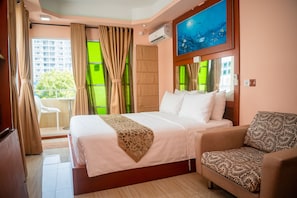 1 bedroom, in-room safe, blackout drapes, iron/ironing board - ZAN LODGE (Malé)
