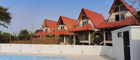 Fachada de la propiedad