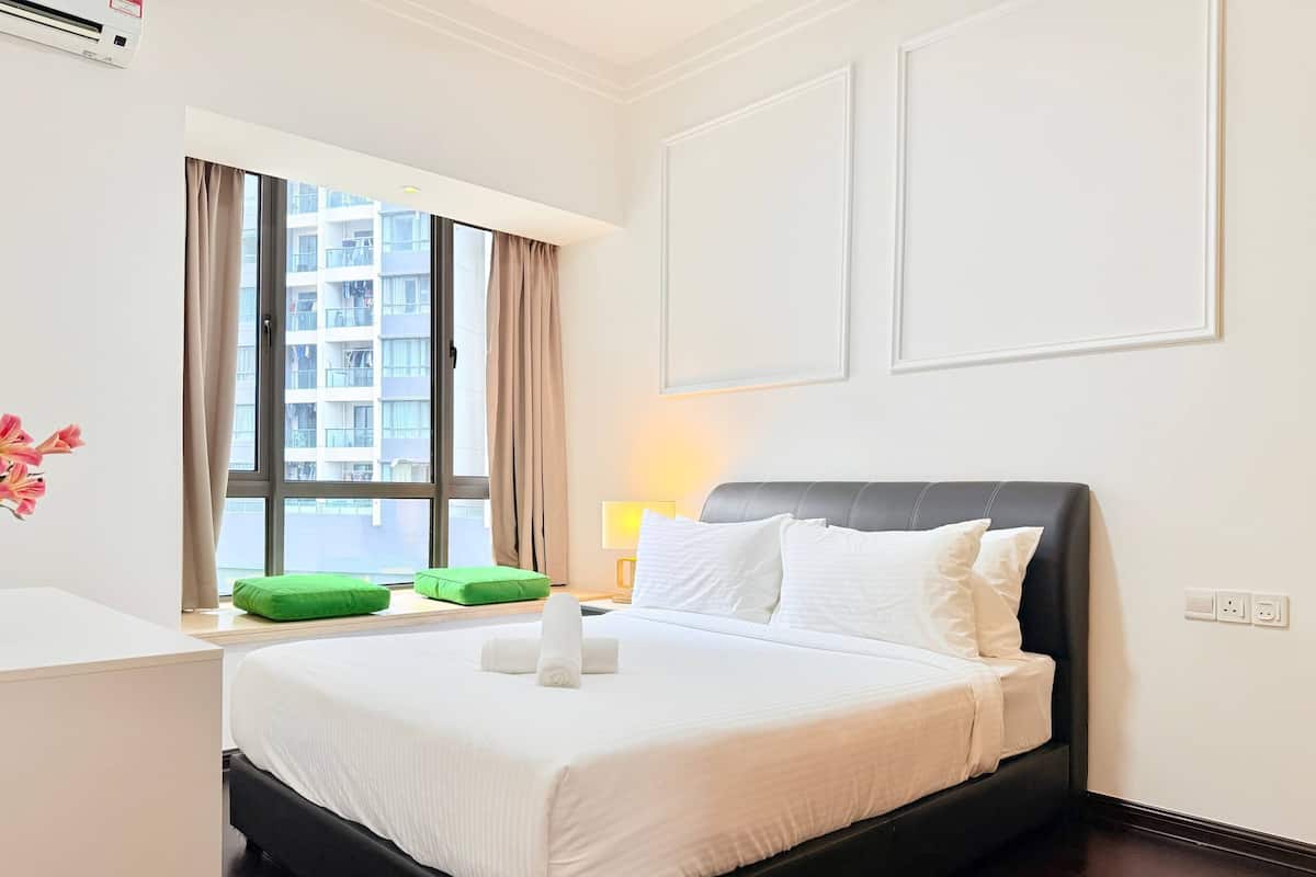 Apartament empresarial | Cortines opaques, planxa i posts de planxar i wifi gratuïta 