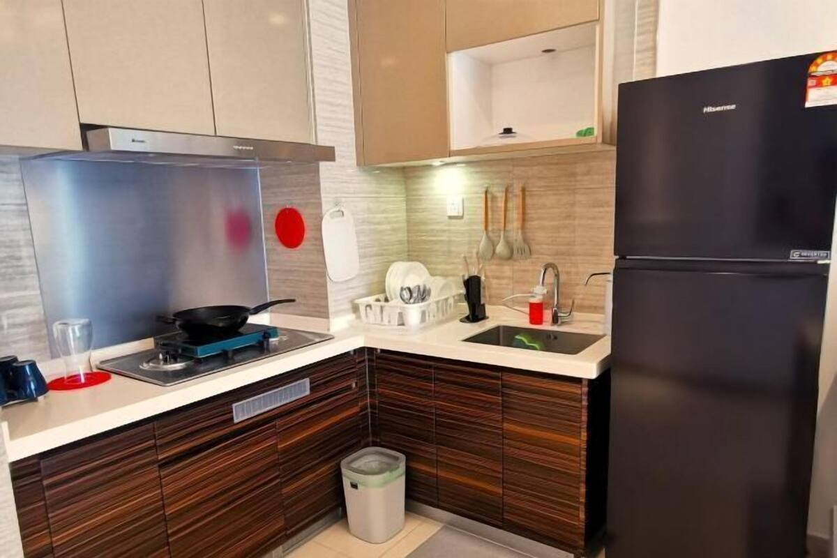 Dapur peribadi | Peti sejuk, ketuhar gelombang mikro