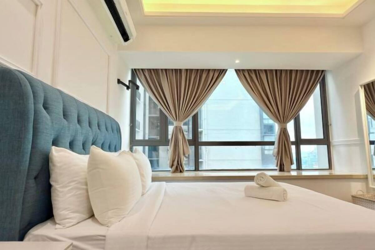 Blackout drapes, iron/ironing board, free WiFi, bed sheets