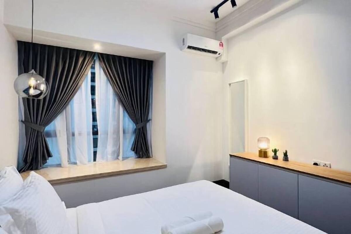 1 bilik tidur, langsir/tirai gelap terus, seterika/papan seterika