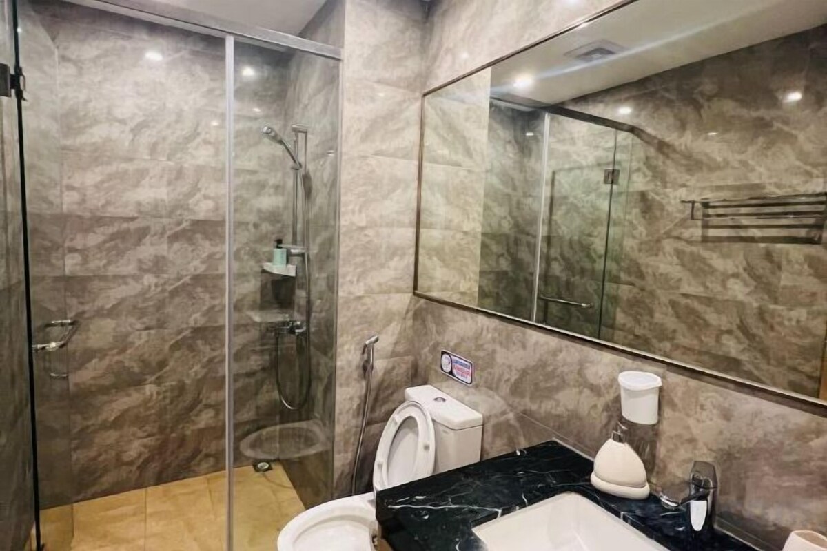 Sea View 1BR of Dual Key R&F Princess by ANJU