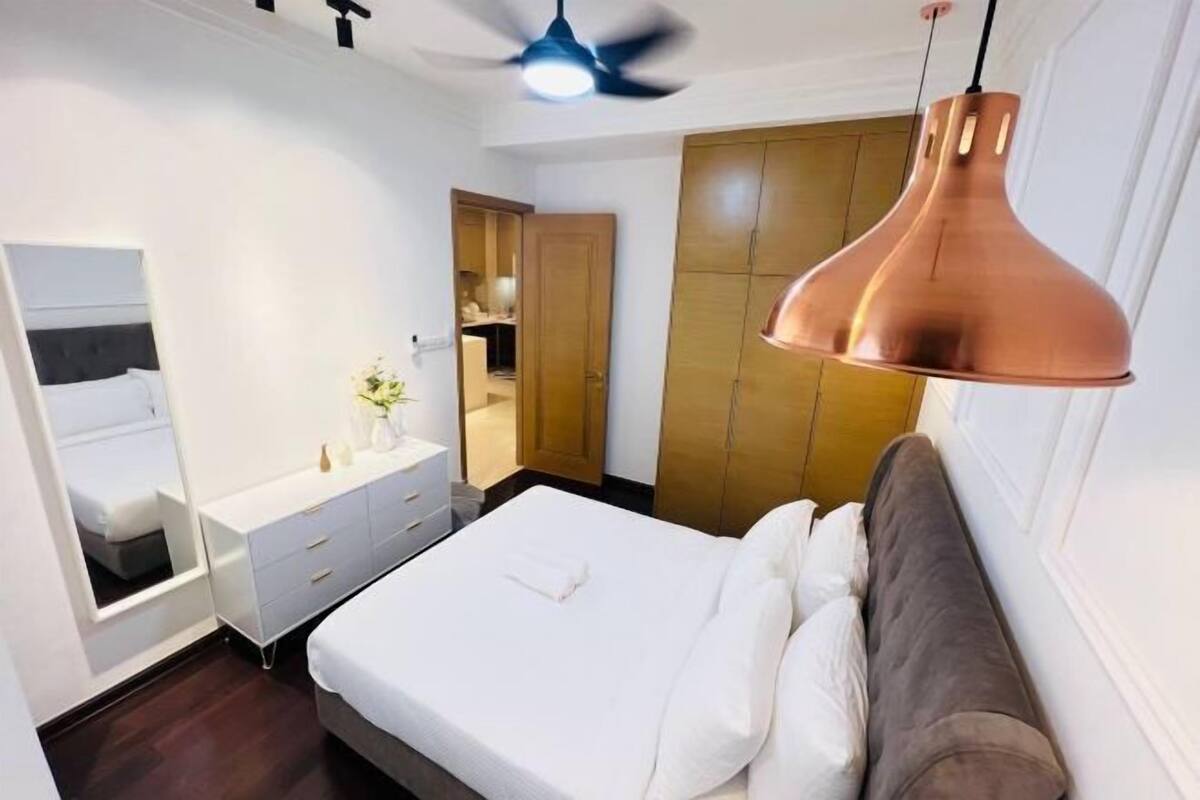 1 bilik tidur, langsir/tirai gelap terus, seterika/papan seterika