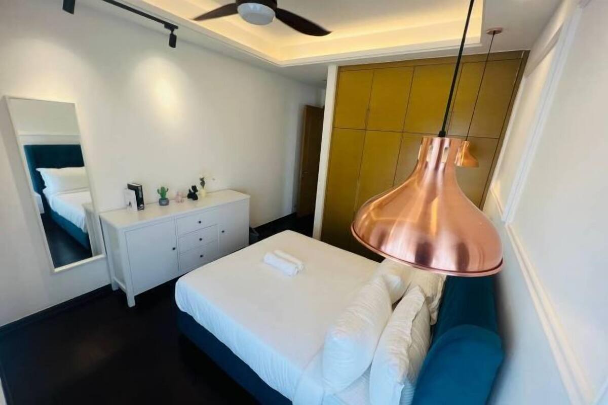 1 bilik tidur, langsir/tirai gelap terus, seterika/papan seterika