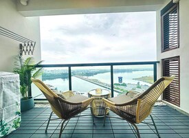 Kamar Quadruple Mewah | Balkon