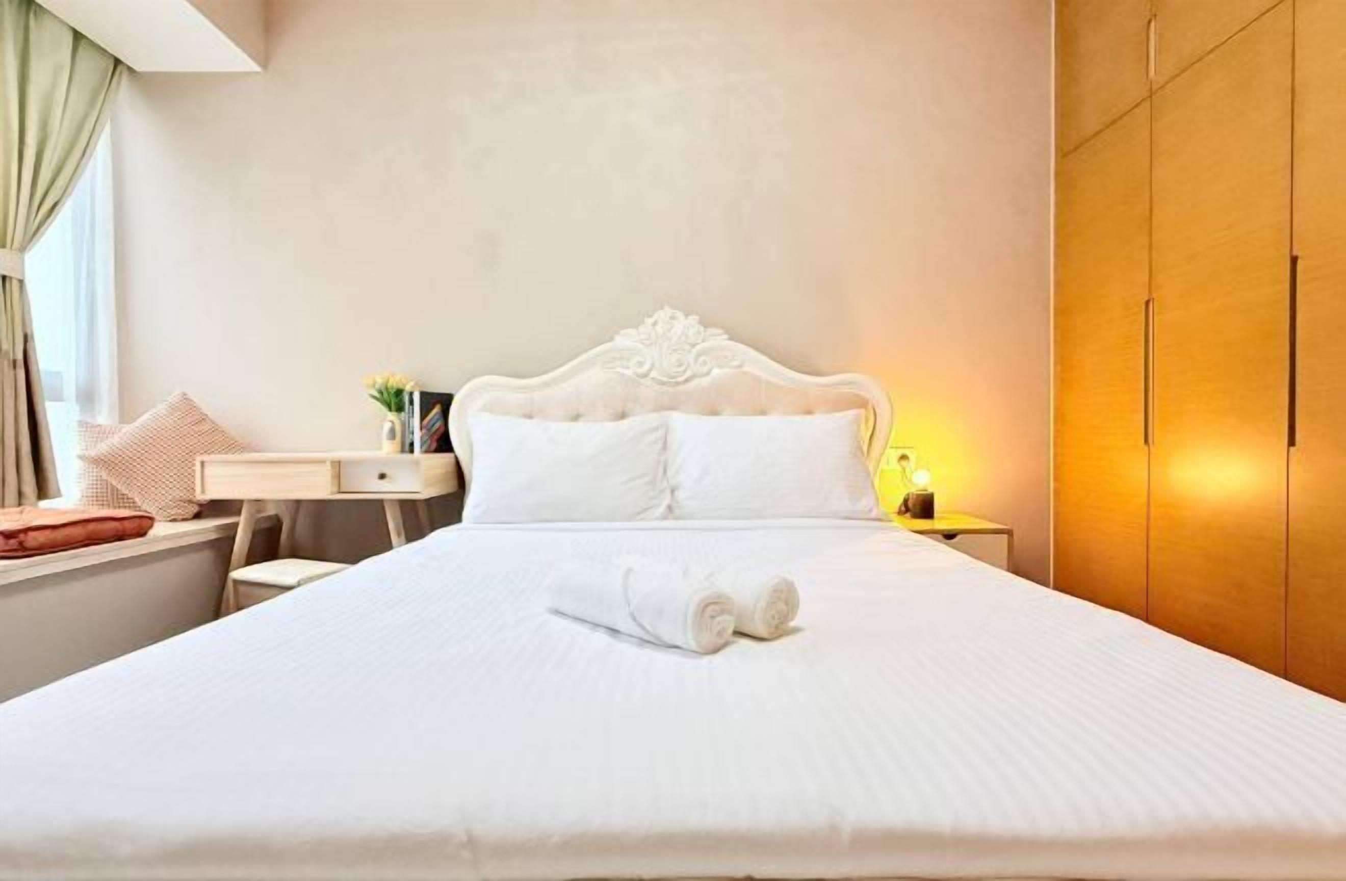 Blackout drapes, iron/ironing board, free WiFi, bed sheets