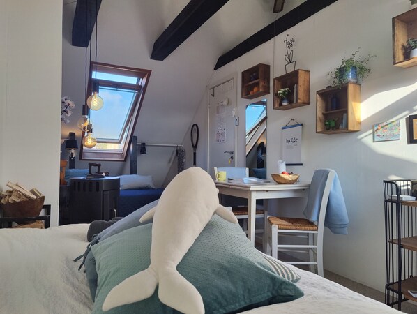 2 chambres, bureau, fer et planche à repasser, Wi-Fi gratuit