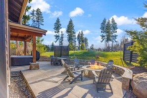 屋外ダイニングエリア