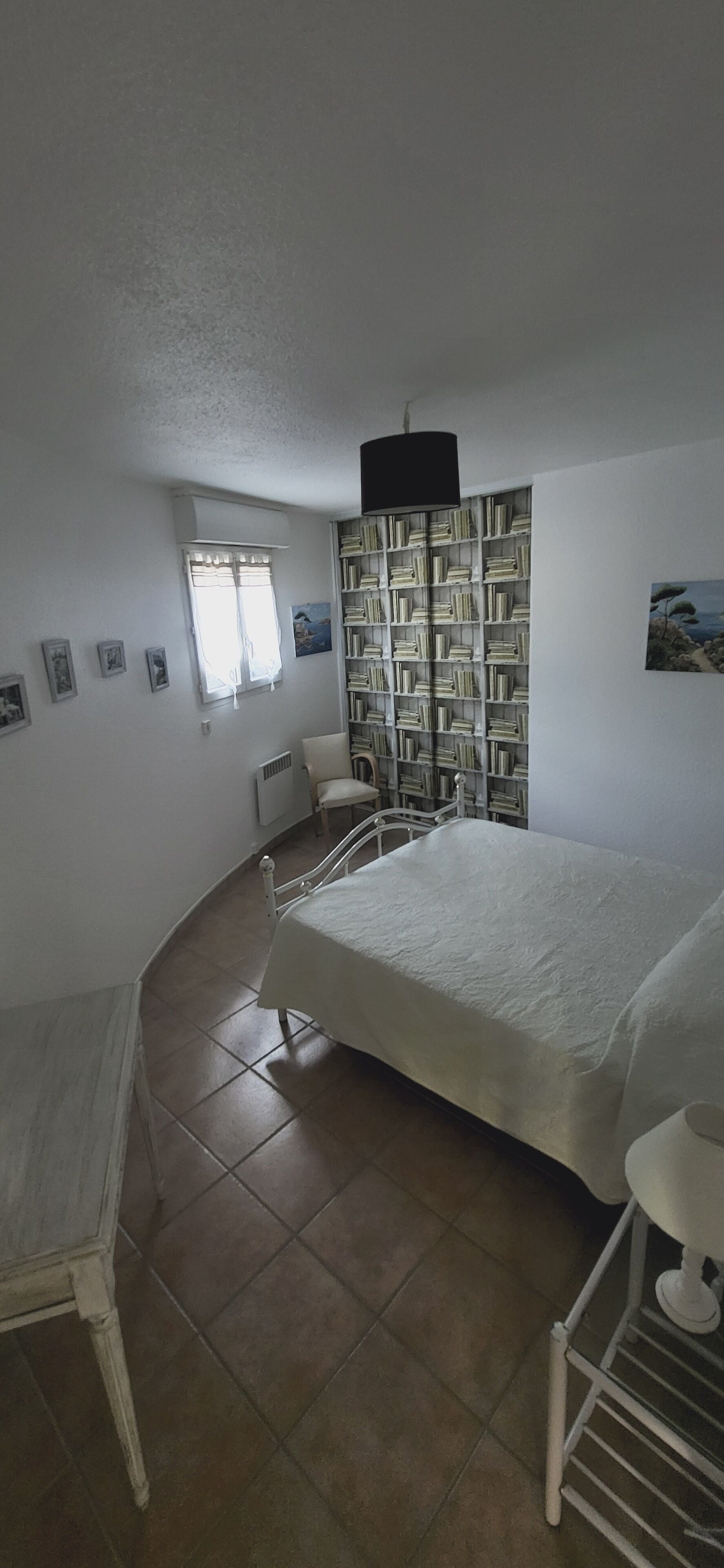 2 chambres, fer et planche à repasser, Wi-Fi gratuit