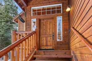 Hytte, flere senger (Cascade Woods) | Inngang