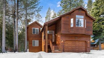 Cabin, Multiple Beds (Cascade Woods) | Property entrance