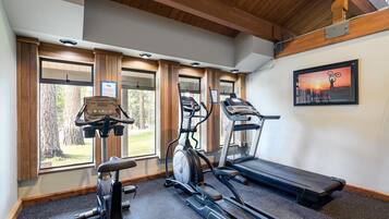 Condo, Multiple Beds (Corwin's Quarters) | Fitness facility
