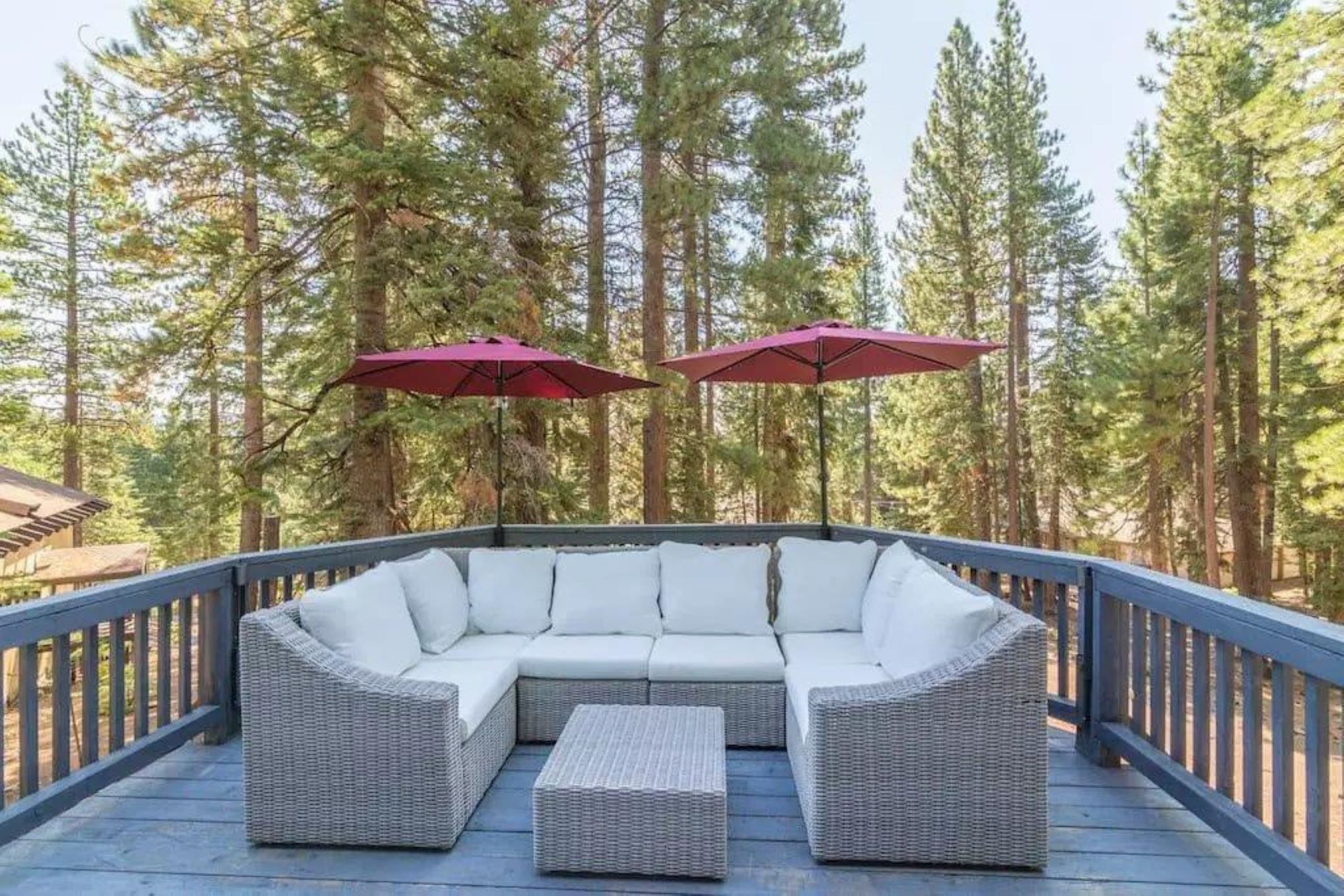 Chalet, Beberapa Tempat Tidur (31 Night Minimum at Ski Bird's Paradi) | Teras/patio