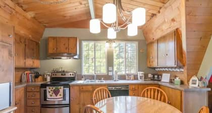 31 Night Minimum at Ski Bird's Paradise