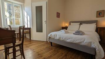 1 chambre, Wi-Fi gratuit, draps fournis
