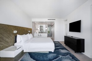 2 bedrooms, iron/ironing board, travel crib, WiFi