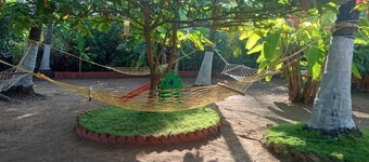 10minites from Alibag Beach. 
5Min from Akshi Beach