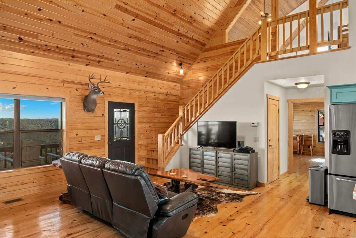 電視、DVD 播放機、 辦公室