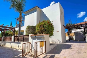 Villa | Unterkunftsgelände