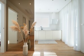 Comfort Apartment, Courtyard View | Living area