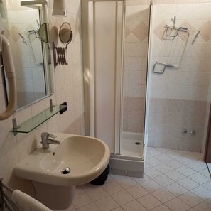Bathroom - IL RAMPICANTE MONTICELLI TERME (Montechiarugolo)