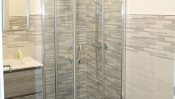 Einzelzimmer | Badezimmer