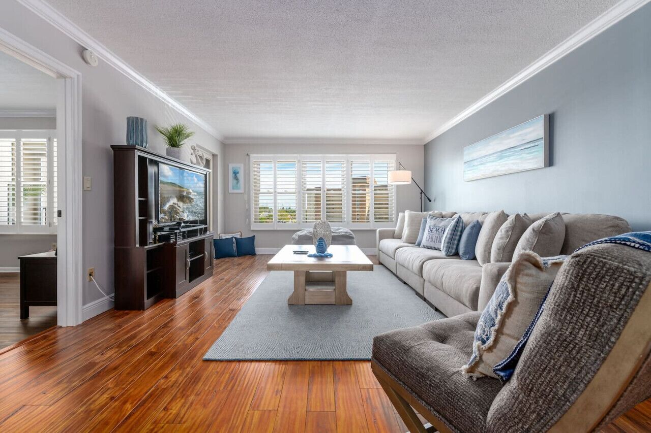 Point Brittany Beauty! 2 Bedroom 55 & over