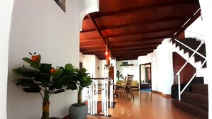 In-room dining - Aoki Resort Nuwaraeliya (Nuwara Eliya)