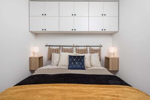 1 sovrum, strykjärn/strykbräda, wi-fi och sängkläder