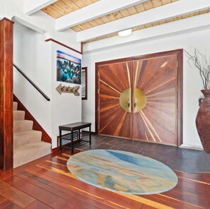 Interior - Dynamic Lake View Domain with Plenty Of Swag (Tahoe City)