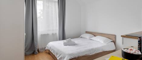 Appartement Standard | 1 chambre, bureau, chambres insonorisées, fer et planche à repasser