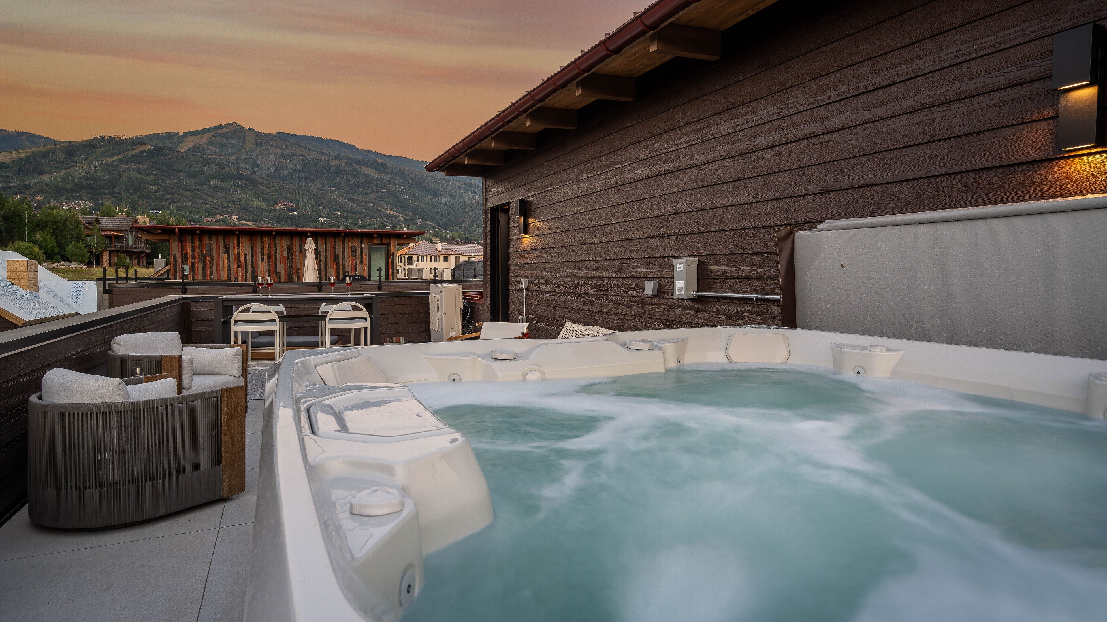 室外 SPA 浴池