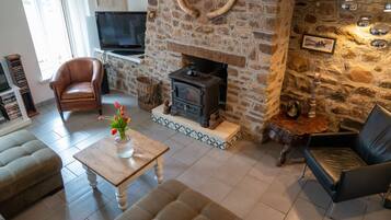 TV connectée, cheminée