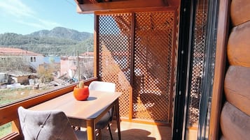 Basic Double or Twin Room | Terrace/patio