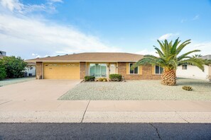 House (3 Bedrooms) | Front of property - Sun Valley Home w/ Screened Porch & Gas Grill! (Sun City)