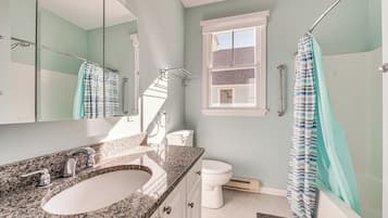 Cottage (2 Bedrooms) | Interior