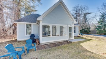 Cottage (2 Bedrooms) | Interior
