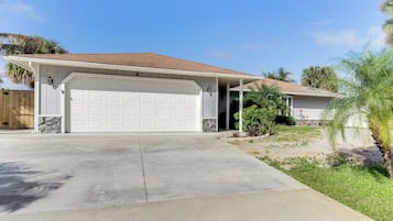 House (3 Bedrooms) | Bahagian dalam