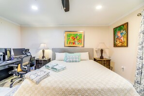 House (1 Bedroom) | Interior