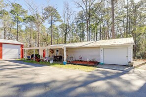 House (1 Bedroom) | Interior