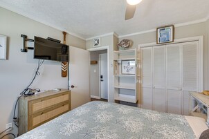 Apartment (1 Bedroom) | Interior